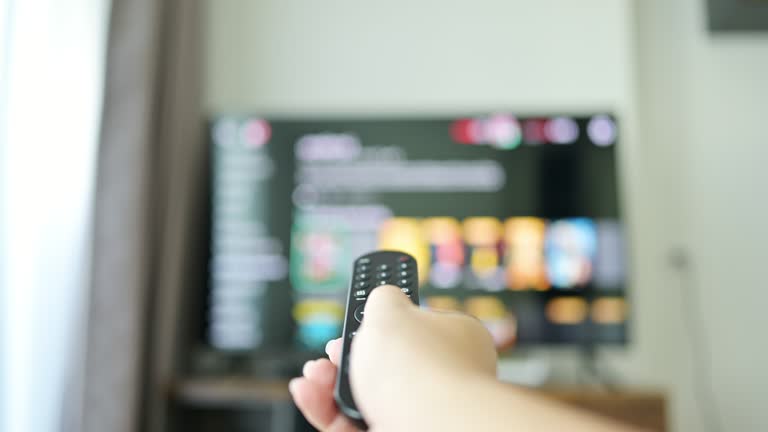 सरकारले दियो विदेशी मुद्रा सटही, खुल्लान् त विदेशी च्यानल 