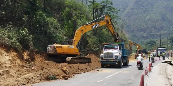 मलेखु–मुग्लिन सडक स्तरोन्नति सुस्त तीन वर्षभित्र सम्पन्न गर्ने सम्झौता