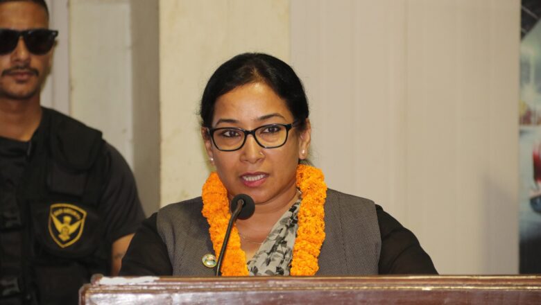 भरतपुरमा देशकै ठूलो चार्जिङ हब बनाउँछौँ : रेनु दाहाल