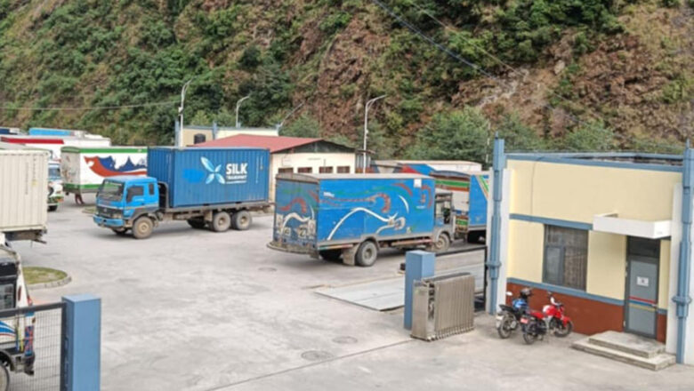 बाढी–पहिरोले बन्द उत्तरका नाका खुले, आयात–निर्यात सुचारु