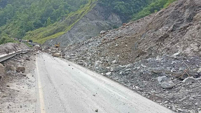 पृथ्वीराजमार्ग दैनिक साढे चार घण्टा बन्द