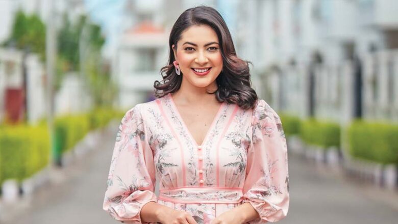 डोरीमा थपिए अञ्जना र प्रकाश