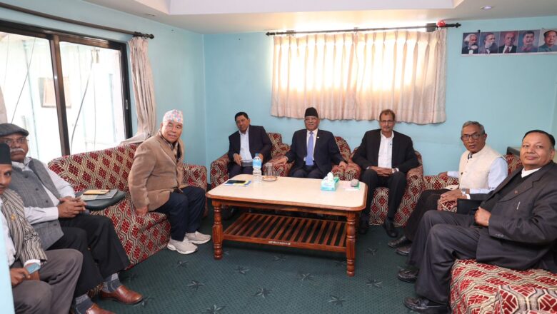 माओवादी पदाधिकारी बैठक बस्दै यस्ता छन् बैठका एजेन्डा