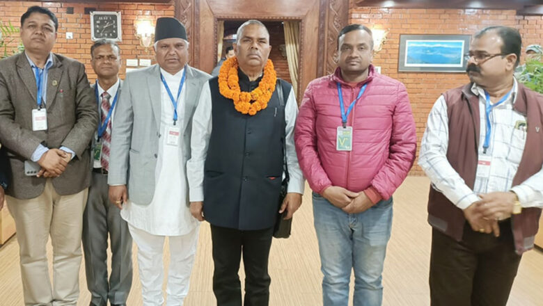 अध्यादेशको अड्को थापेर उपेन्द्र कतारतिर